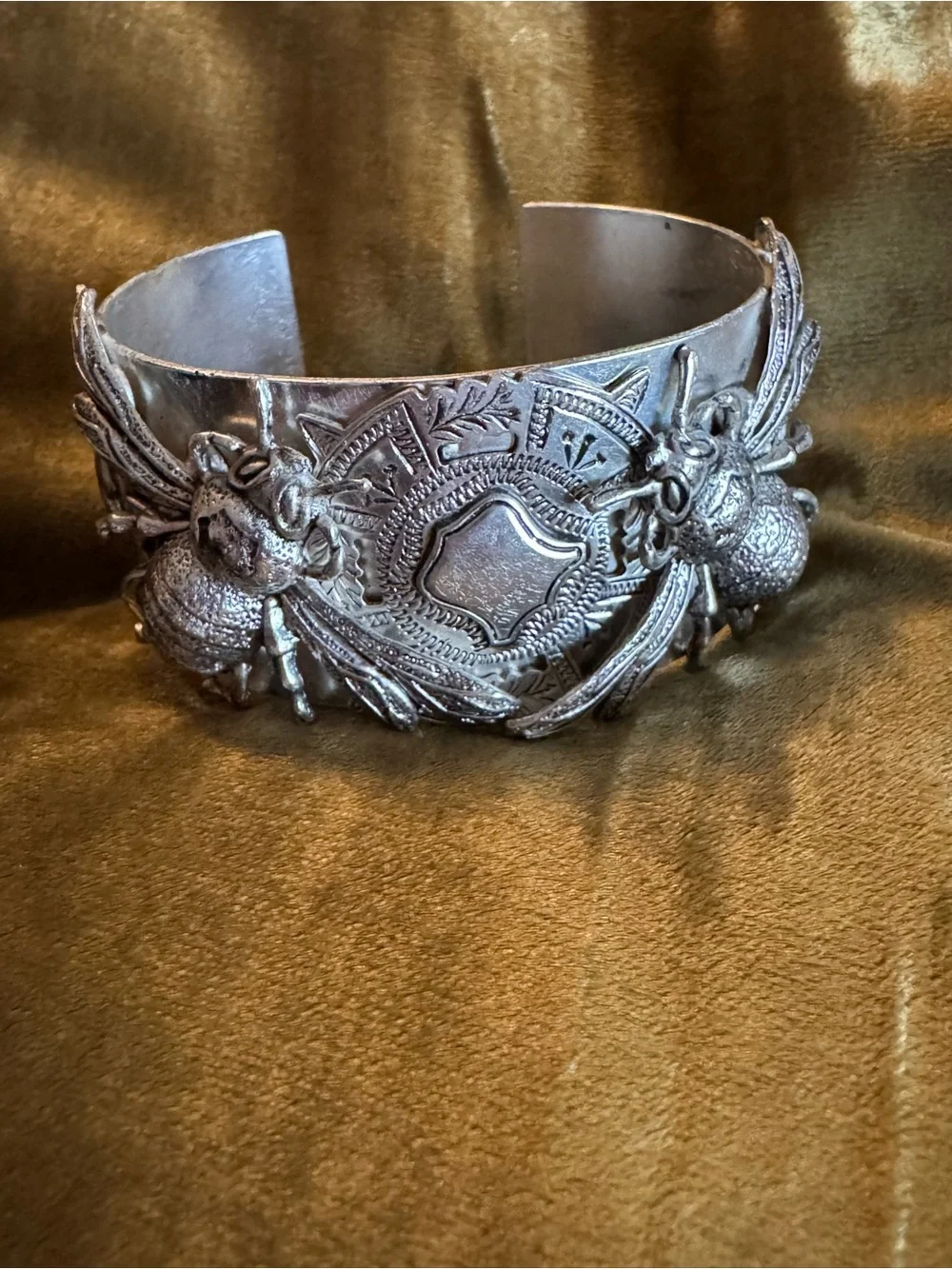 N/A handcrafted silver